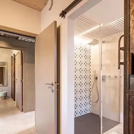 House With Garden In Leglise Terrace And Wi Fi *